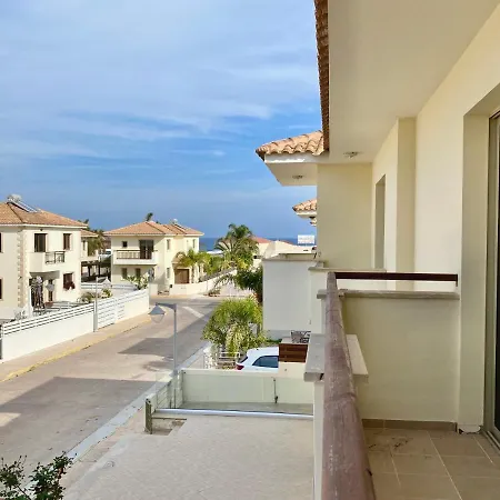 Polyxenia 30 Holiday home *