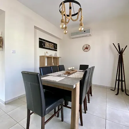 Holiday home Polyxenia 30 Protaras